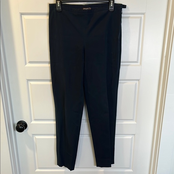 J. McLaughlin Pants - J McLaughlin Sydney pants in navy Size 6